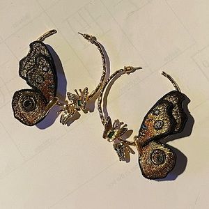 Tebihoyo Butterfly Hoop Earrings 24kt gold plated, hypoallergenic earrings